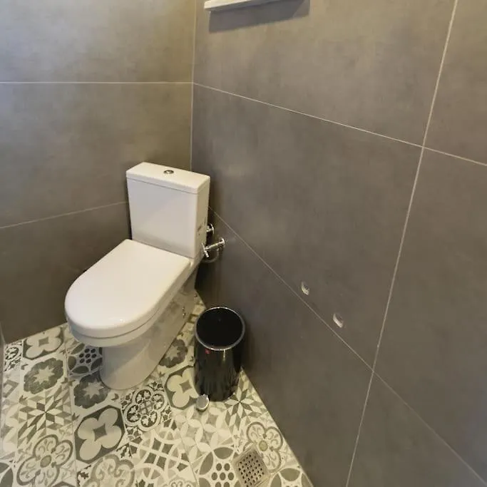 Beyoglu'Nda 4+1 Ferah, Manzarali Tarihi Daire Istanbul